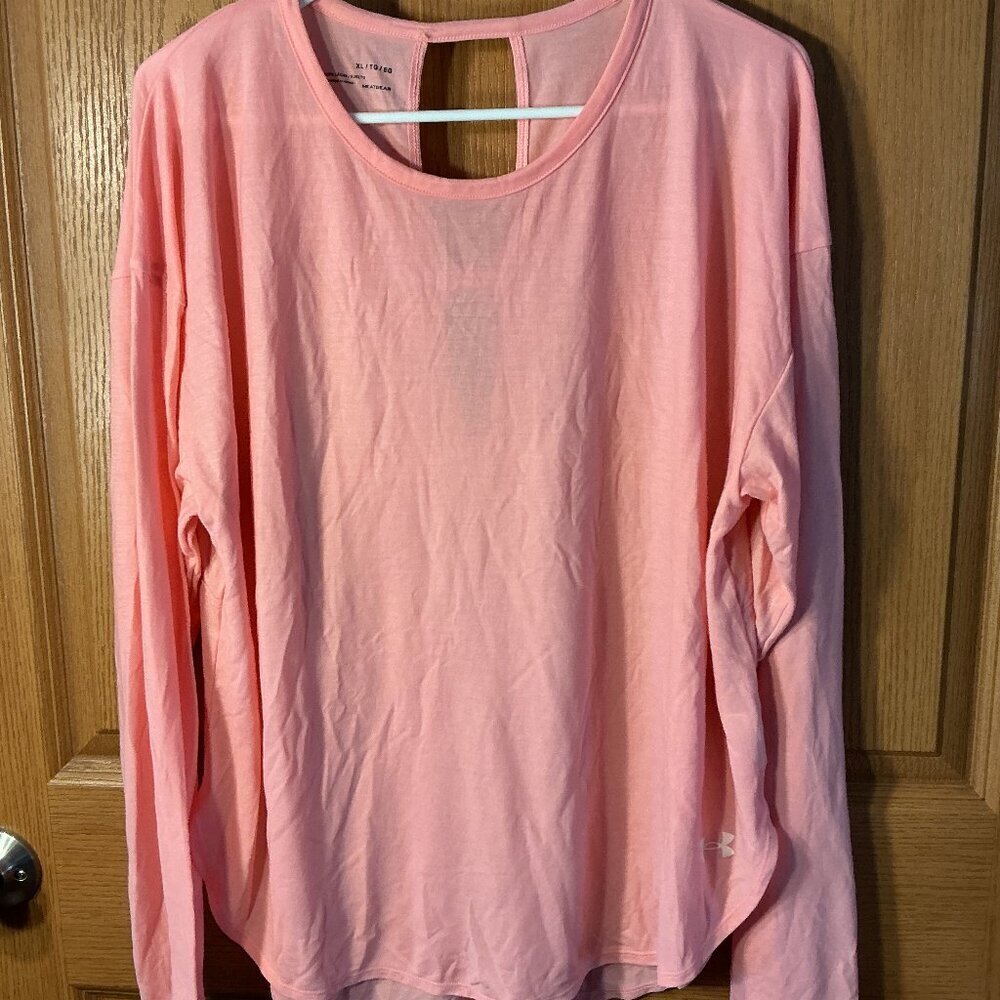 Under Armour T Shirt